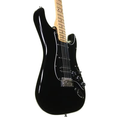 Immagine Fender American Special HSS Stratocaster, Maple Neck, Black - 5
