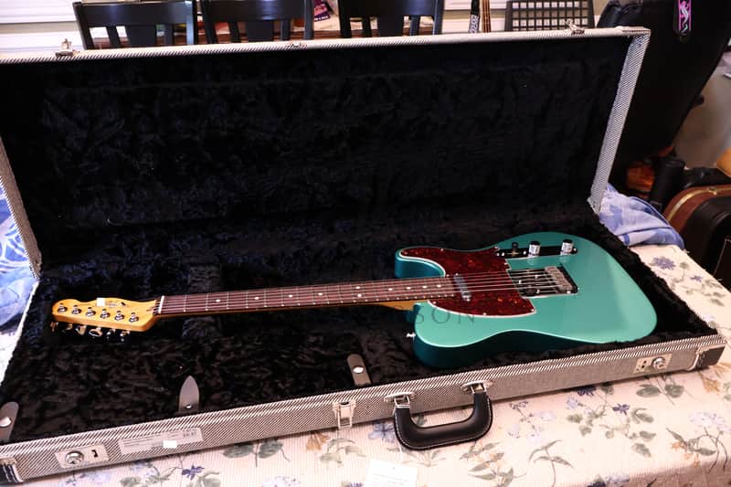 Fender Susan Tedeschi Telecaster, Rosewood Fingerboard, Aged Caribbean Mist