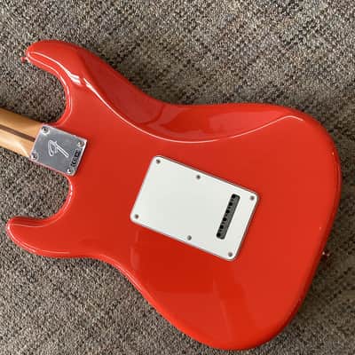 Fender Player II Stratocaster 2024 in Coral Red image 5