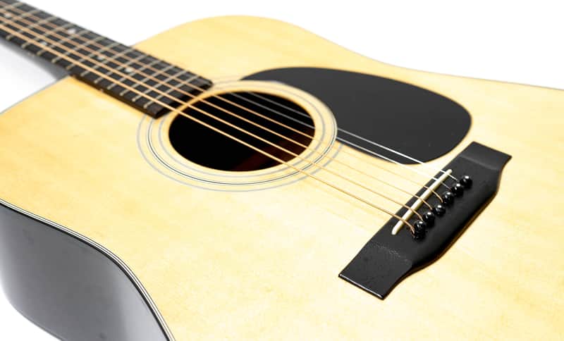 Vintage Morris W-15 Acoustic Guitar with Hardshell Case - Natural