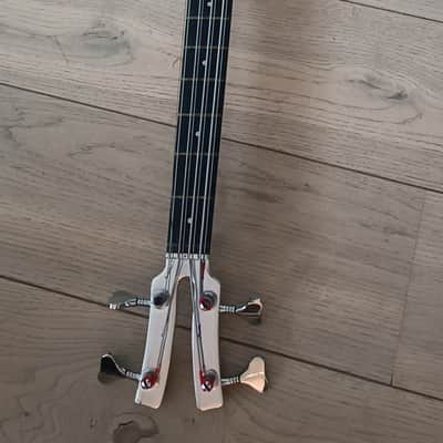 Kramer XL 8 string bass 1980 Red image 4