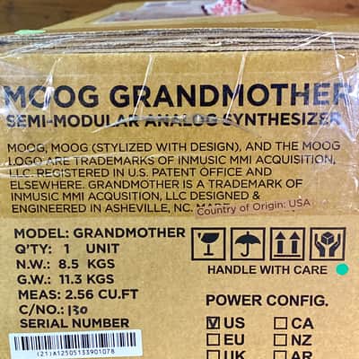Moog Grandmother 32-Key Semi-Modular Analog Synthesizer (USA) - Black / Multi-Colored Panel image 8