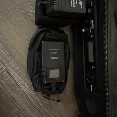 Alien Ears AEW 12 2019 - Gator soft case image 2