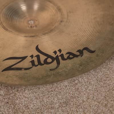 Zildjian 18" A CO Stamp Rock Crash Cymbal 1882g image 8