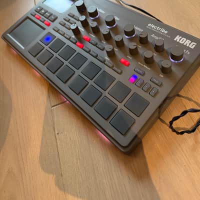 Korg Electribe 2 Music Production Station 2010s - Grey