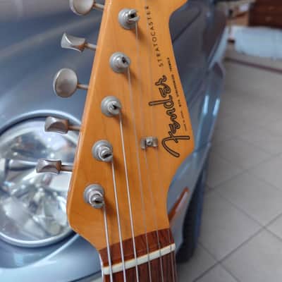 Fender JV Stratocaster 1982 - Black image 2