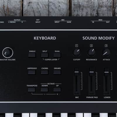 Roland JUNO-D6 Synthesizer 61 Key Velocity Sensitive Keyboard with Synth Action image 5