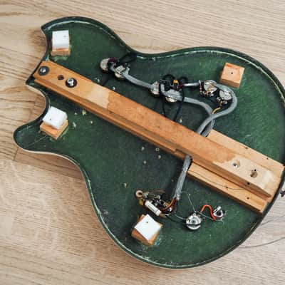1965 Supro Martinique Val-Trol Resoglass Vintage Electric Guitar White, Valco image 19