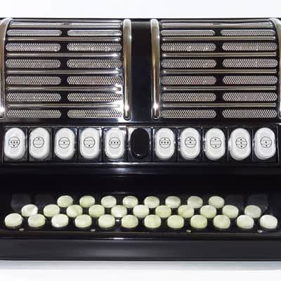 Close to New! Hohner Ouverture V Diatonic Original German Squeezebox, Button Accordion Garmon, Straps 2040, Rare Luxury Harmonica, Fantastic sound! image 10