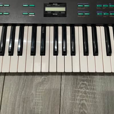 Yamaha DX 27 image 3