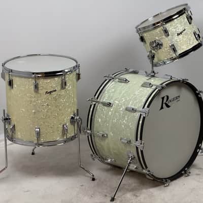 Rogers 22/13/16" 60's Fullerton-Era Holiday Drum Set - White Marine Pearl image 4