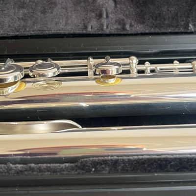 Yamaha YFL-212 - Like New image 6
