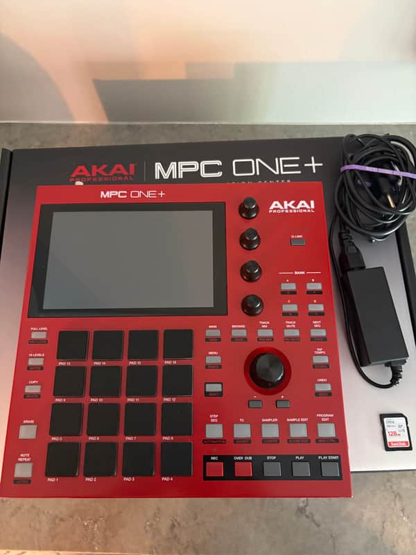 Immagine Akai MPC One + Standalone MIDI Sequencer 2023 - Present - Red - 1