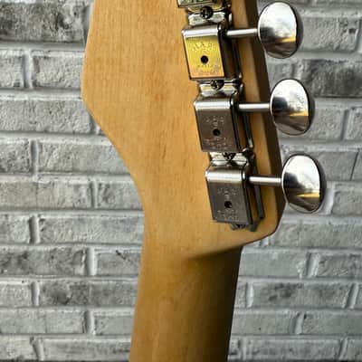 Michael Tuttle Custom Classic S - Mary Kay White Nitro image 7