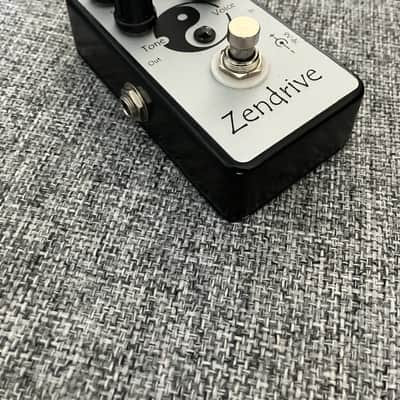 Hermida Audio Zendrive 2010s - Silver/Black image 3