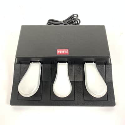Nord NTP Triple Keyboard Pedal 2020s - Black TGHM image 2