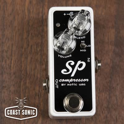 Xotic SP Compressor & Voltage Doubler×2 Amazon.com: Xotic SP Compressor w/Power Supply : Musical Instruments