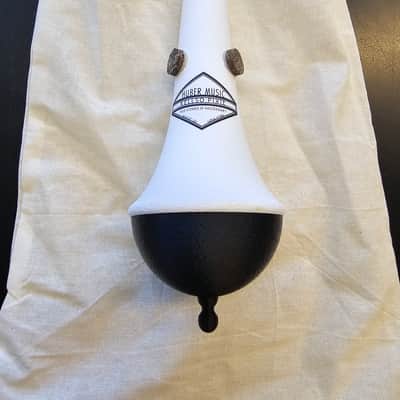 Huber Music Trumpet Kellso Pixie Mute with Round Bottom 2026 - Black and White Plastic image 2