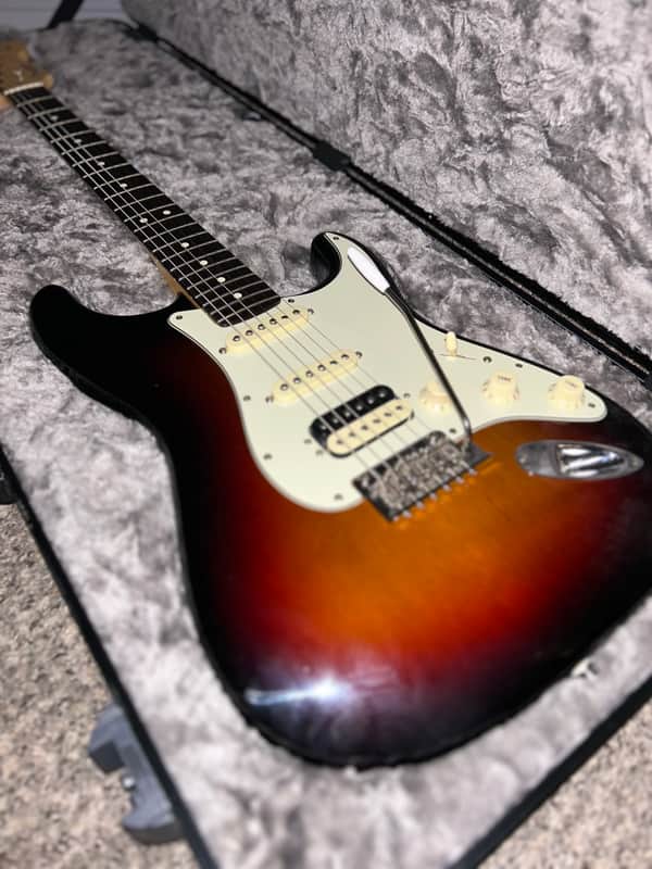 Fender American Professional Stratocaster HSS Shawbucker with Rosewood Neck 2017 - Sunburst image 1