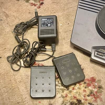 Yamaha DD-50 Drum Pad Controller with Footswitches, Manual, and Power Supply image 4
