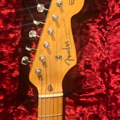 Fender American Original '50s Stratocaster with Maple Fretboard 2018 - 2021 - Aztec Gold image 3