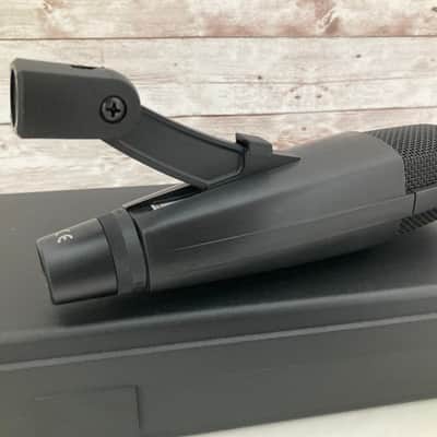 Used Sennheiser MD 421 II Cardioid Dynamic Microphone image 5