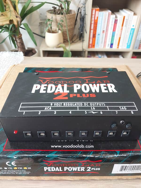 Voodoo Lab Pedal Power 2 Plus 2010s - Black image 1