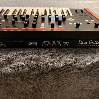 Dave Smith Instruments Prophet 12 61-Key 12-Voice Polyphonic Synthesizer 2013 - 2018 Black with Wood Sides image 5