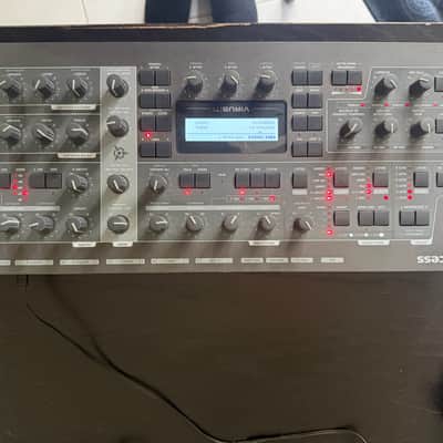 Access Virus TI2 Desktop Digital Synthesizer 2009- 2023 - Black