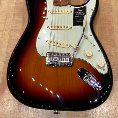 Fender Vintera '60s Stratocaster Electric Guitar 2021 3-Color Sunburst image 4