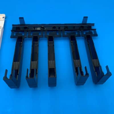 YAMAHA EZ-220 Keyboard Replacement Used Part: Black Keys [Sharp-Flat] 5-Key Set image 3