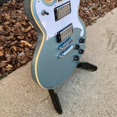 D'Angelico Premier Brighton Electric Guitar, w/ Free Hard Case, Ice Blue Metallic image 2
