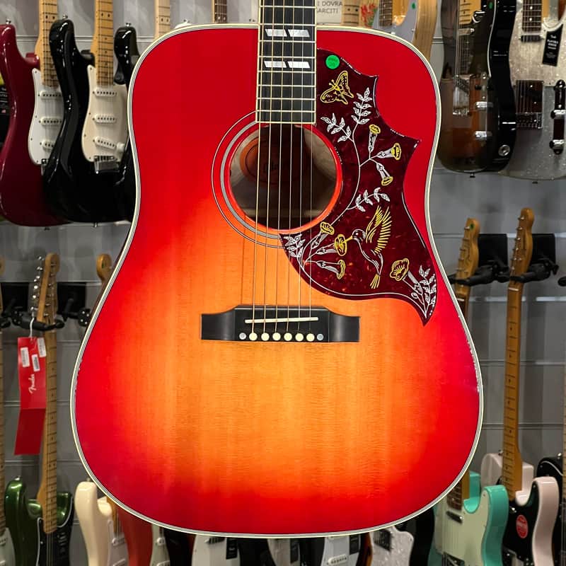 Gisbon   Custom Shop Hummingbird Quilted