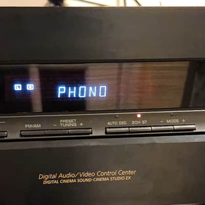 Sony Sony STR-DA1ES is a 5.1 channel AV receiver 2002 - Black image 1