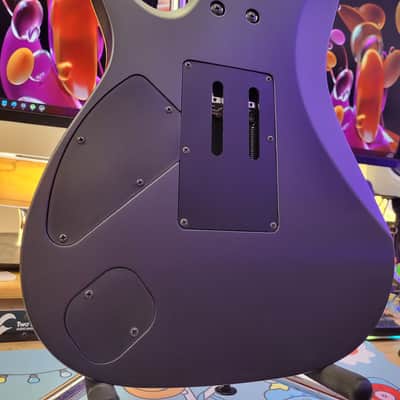 Ibanez JBM100 Jake Bowen Signature 2020 (Discontinued!) - Black Flat image 6