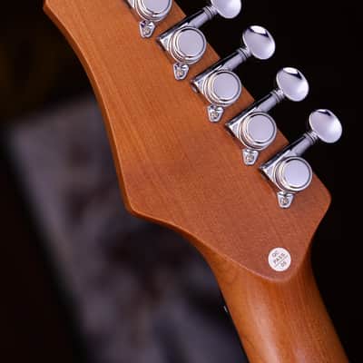 Dhatarattha HSS Strat-Style – Black Over Sunburst Nitro Relic image 8