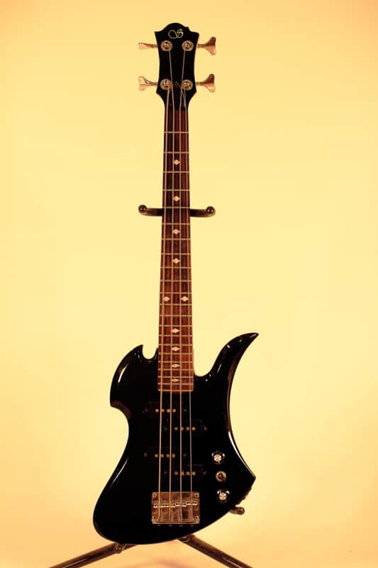 Very Rare.. Samick mini Mockingbird bass 1980 Black image 1