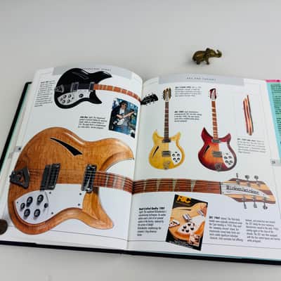 Rickenbacker "The Rickenbacker Book" (1994 First Edition) 96 Pages image 8