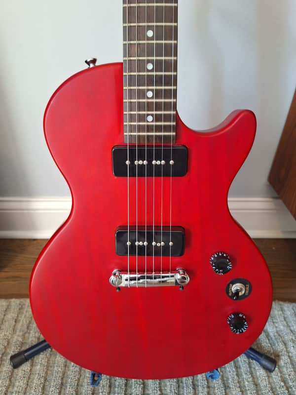 Epiphone Les Paul Special P-90 electric guitar in worn cherry image 1