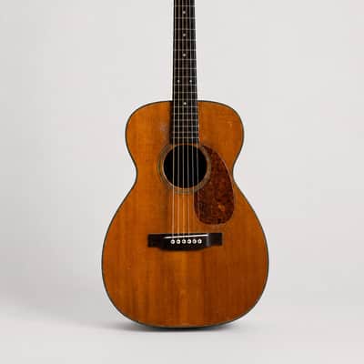 Martin 0-18 1957 / Original case image 1