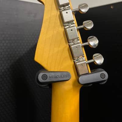 Fender JV Modified '50s Stratocaster HSS 2022 - Present - 2-Tone Sunburst image 8