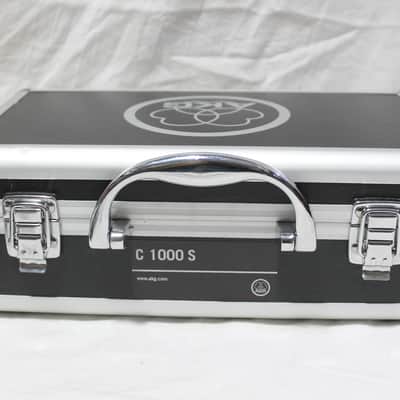 AKG C1000S condenser microphone XLR with original carry case image 9