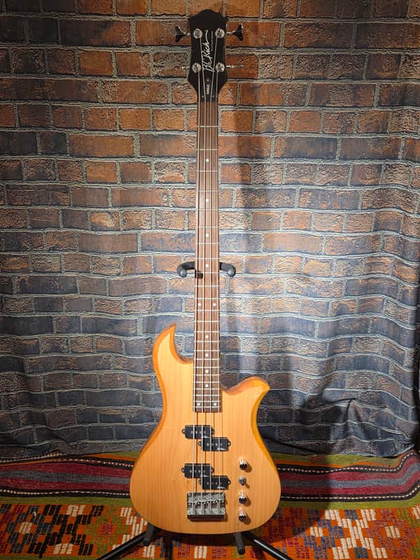 B.C. Rich Eagle Double-Pickup Bass Natural W/Hard Case | Reverb