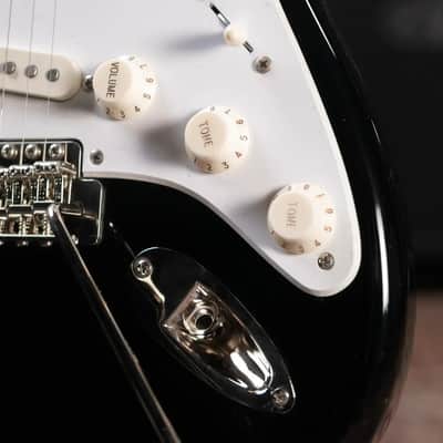 Squier Classic Vibe '50s Stratocaster Electric Guitar - Black image 10