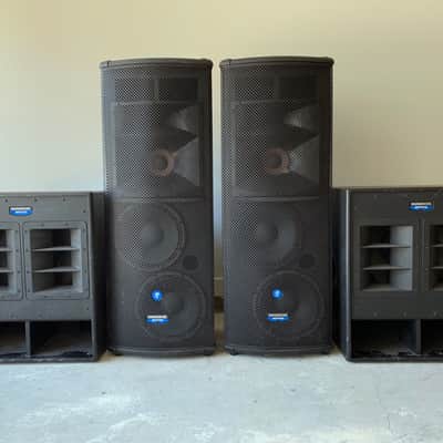 Mackie SA1232 3-Way Powered Speaker & SWA1801 Sub woofer system image 1
