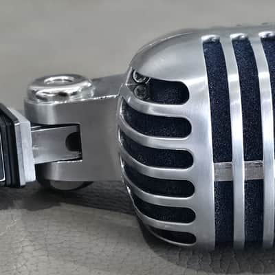 Shure Super 55 Deluxe Supercardioid Dynamic Microphone image 1