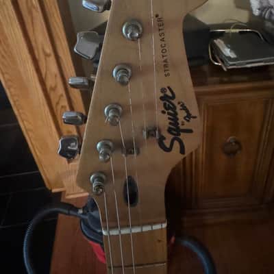 Squier Stratocaster 1996 - Tabacco Burst image 3