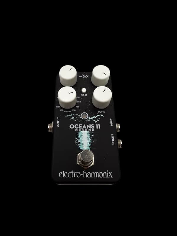 Electro-Harmonix Oceans 11 Reverb 2018 - Present - Black X7103 image 1