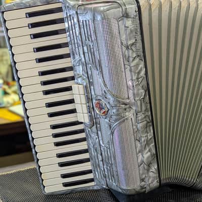Busilacchio Piano Accordion, 41 key/120-bass, LMM, Serviced & in tune. image 7