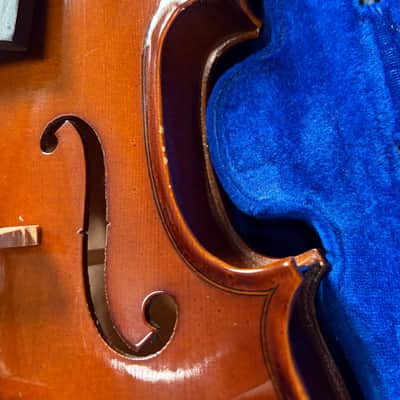 Stentor 1 3/4 Violin Outfit image 3